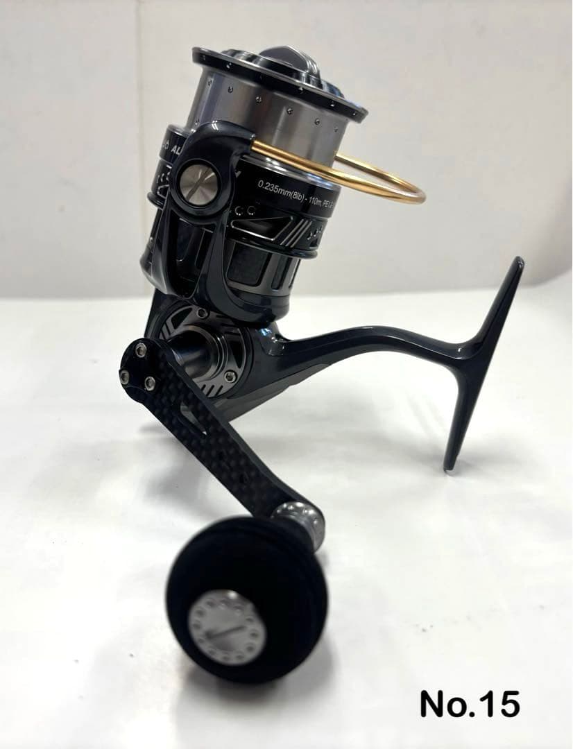 リール No.15 REVO ALX THETA 3000SH