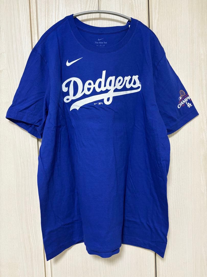 新品未使用⭐︎Tシャツ⭐︎XL⭐︎ドジャース⭐︎大谷翔平⭐︎ワールドチャンピオン限定完売品