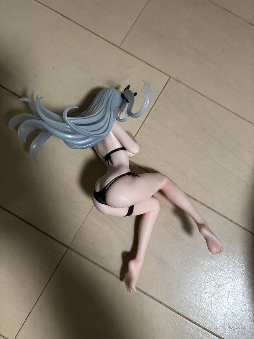 【開封品】アズールレーン プリンツ・オイゲン 色褪せないエガオ フィギュア
