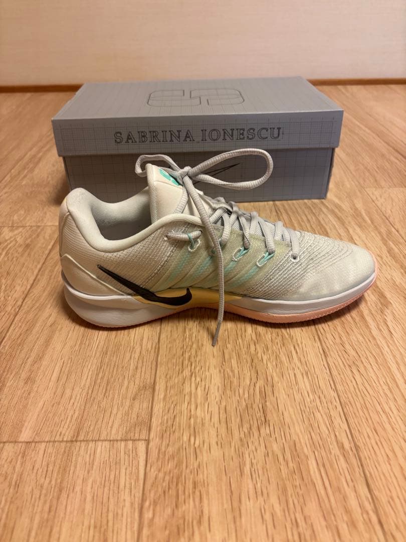NIKE ナイキ サブリナ 3 EP HF2882-100 バッシュ　25cm