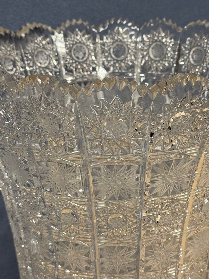 ボヘミア　ガラス花瓶　クリスタル　30cm