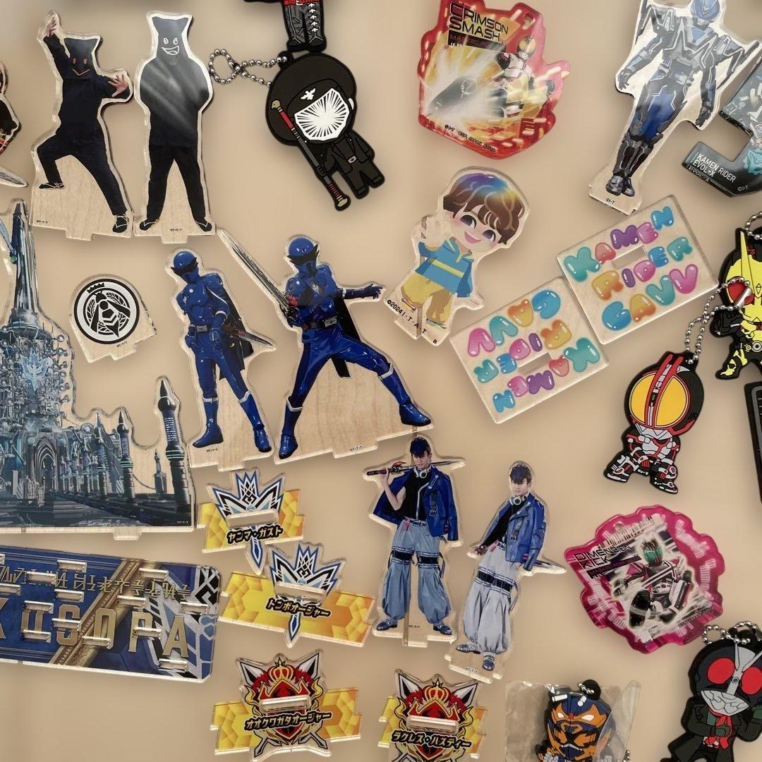 仮面ライダー　グッズまとめ売り　アクリルスタンド　アクリルキーホルダー　ラバマス