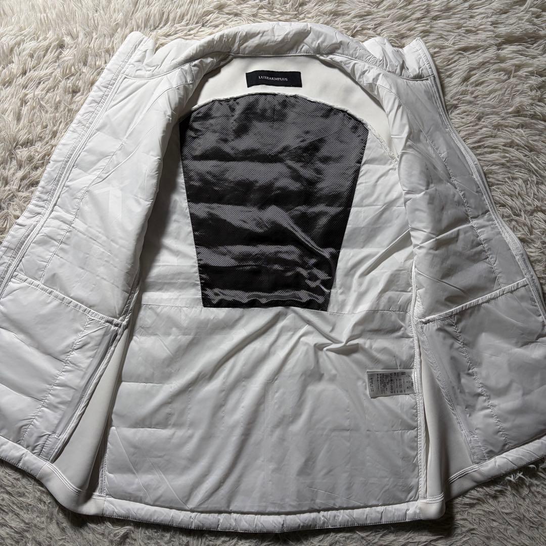 美品■LUXE AKMPLUS ダウンベスト　ホワイト　48 L