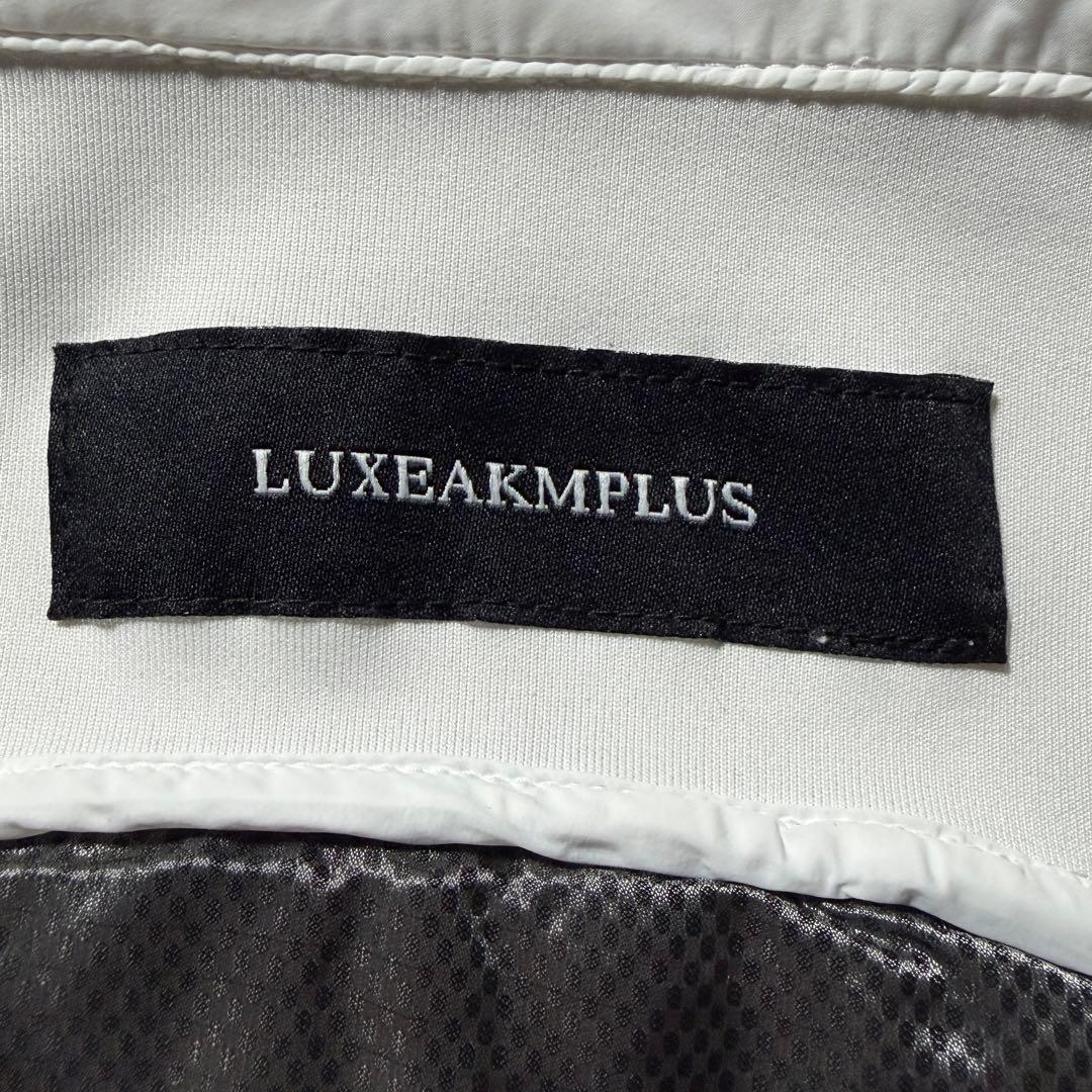 美品■LUXE AKMPLUS ダウンベスト　ホワイト　48 L