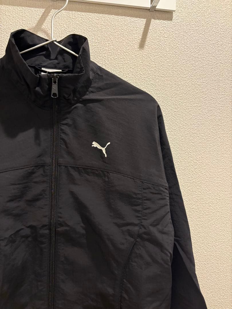 新品タグ付✨PUMA プーマ クロップド丈 ナイロンジャケット 黒 レディースS