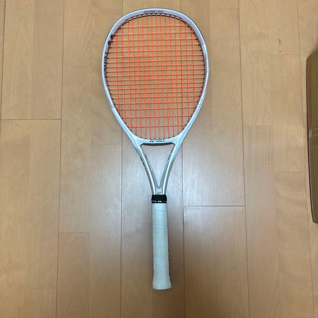 YONEX VCORE100 2本　赤　サンドベージュ