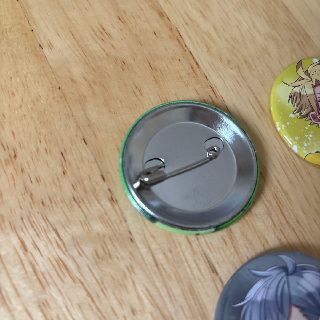 カラフルピーチだるまさんがころんだ　缶バッジ　コンプリートセット