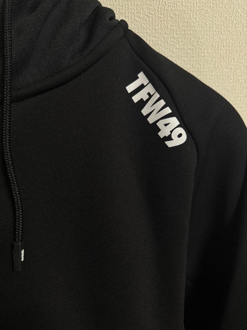 TFW49 COMBINATION HOODIE サイズL