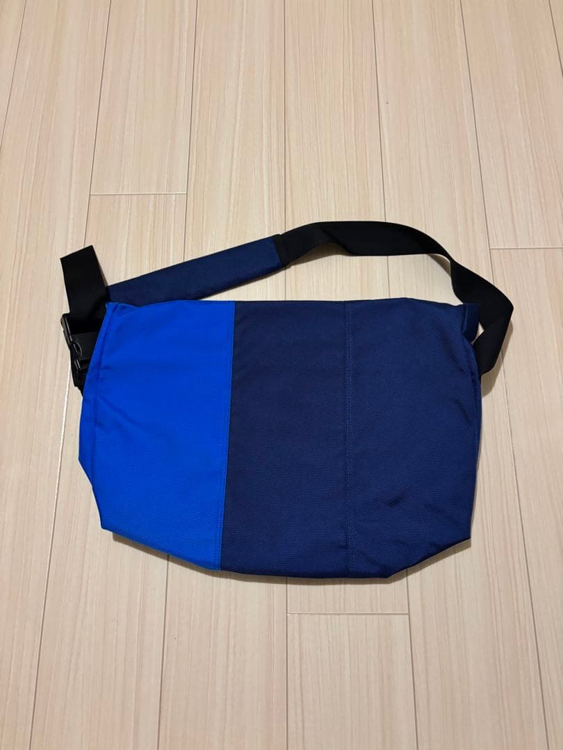 TIMBUK2 メッセンジャーバッグ 黒/青