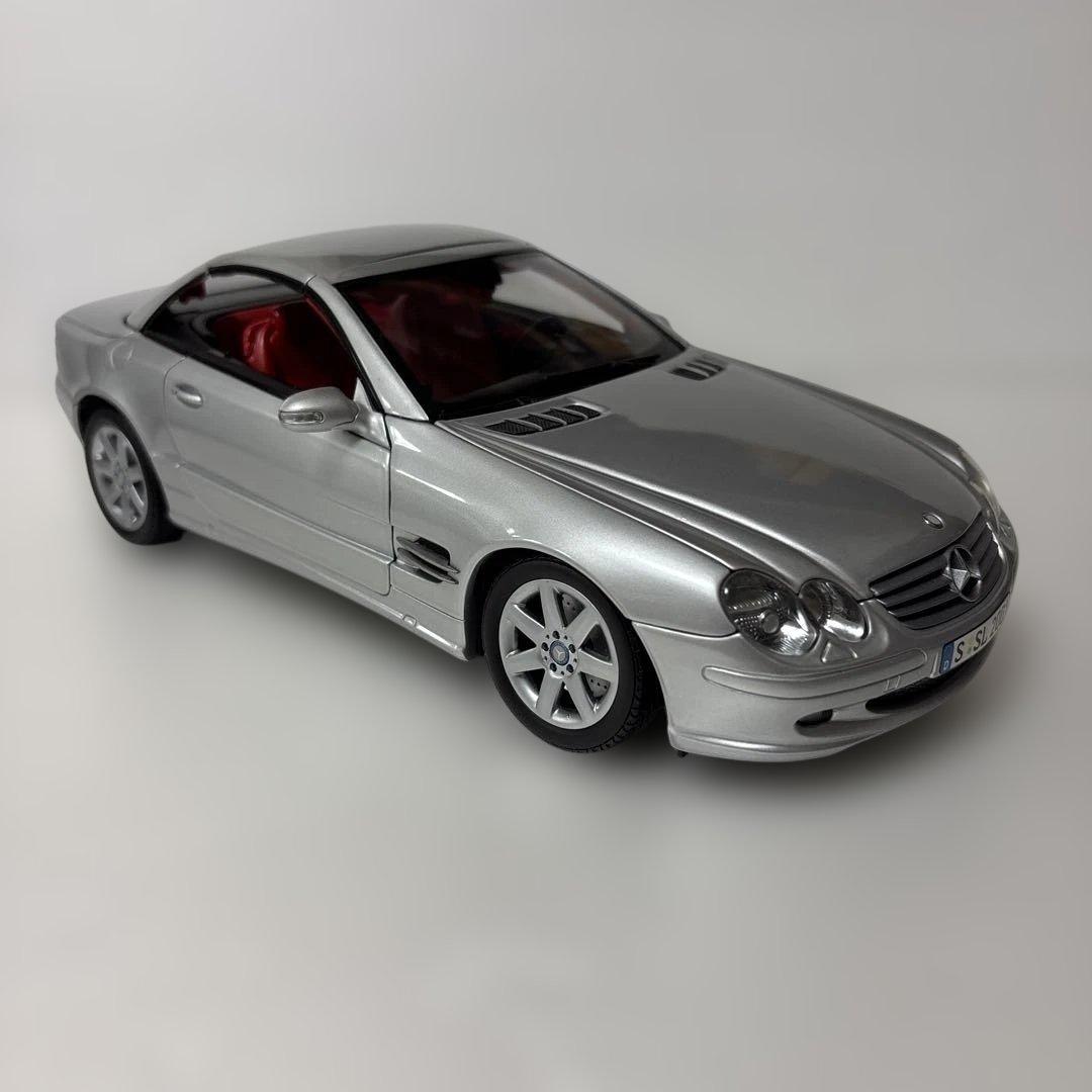 ミニカー MERCEDES BENZ SL(MINICHAMPS)