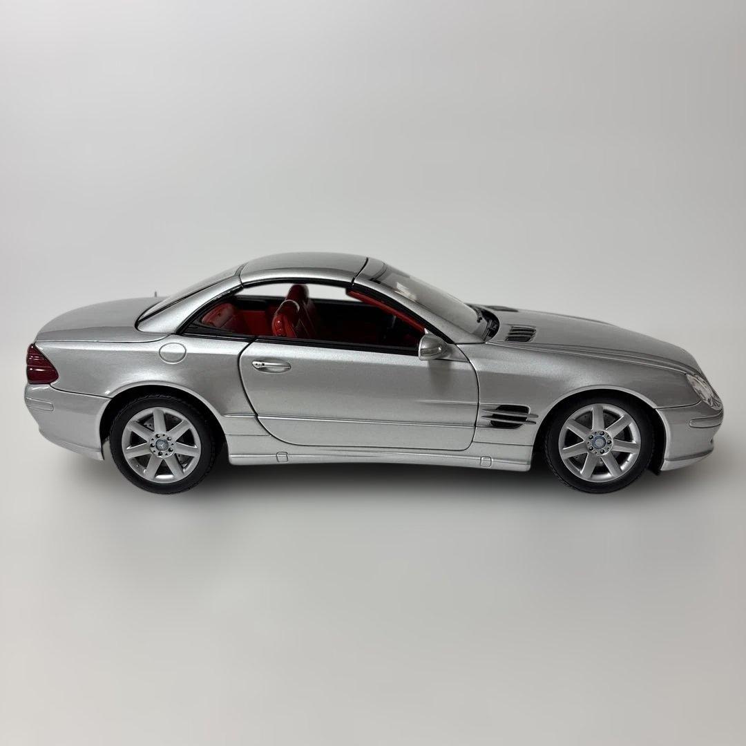 ミニカー MERCEDES BENZ SL(MINICHAMPS)