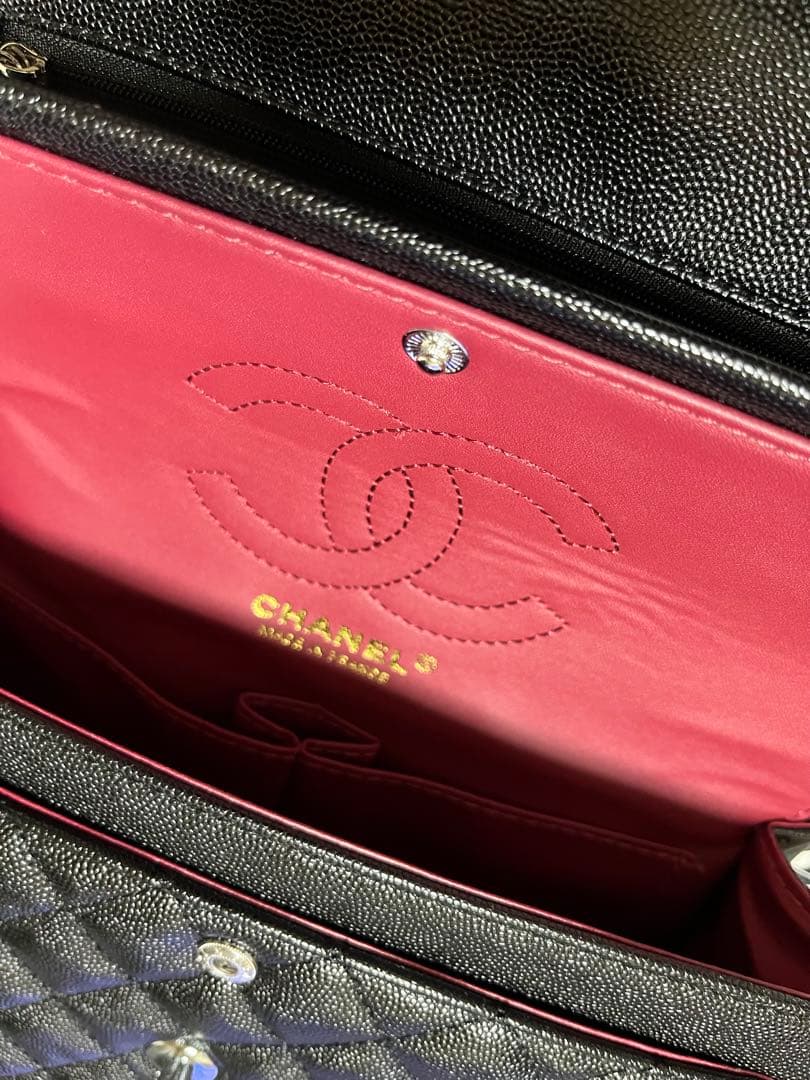 CHANEL 黒キャビアスキン シルバーチェーン ノベルティ