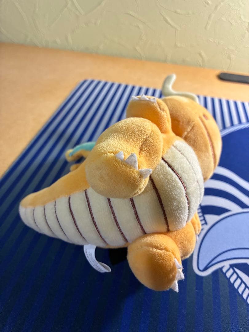 ポケモン　へんしんメタモン　カイリュー　ぬいぐるみ