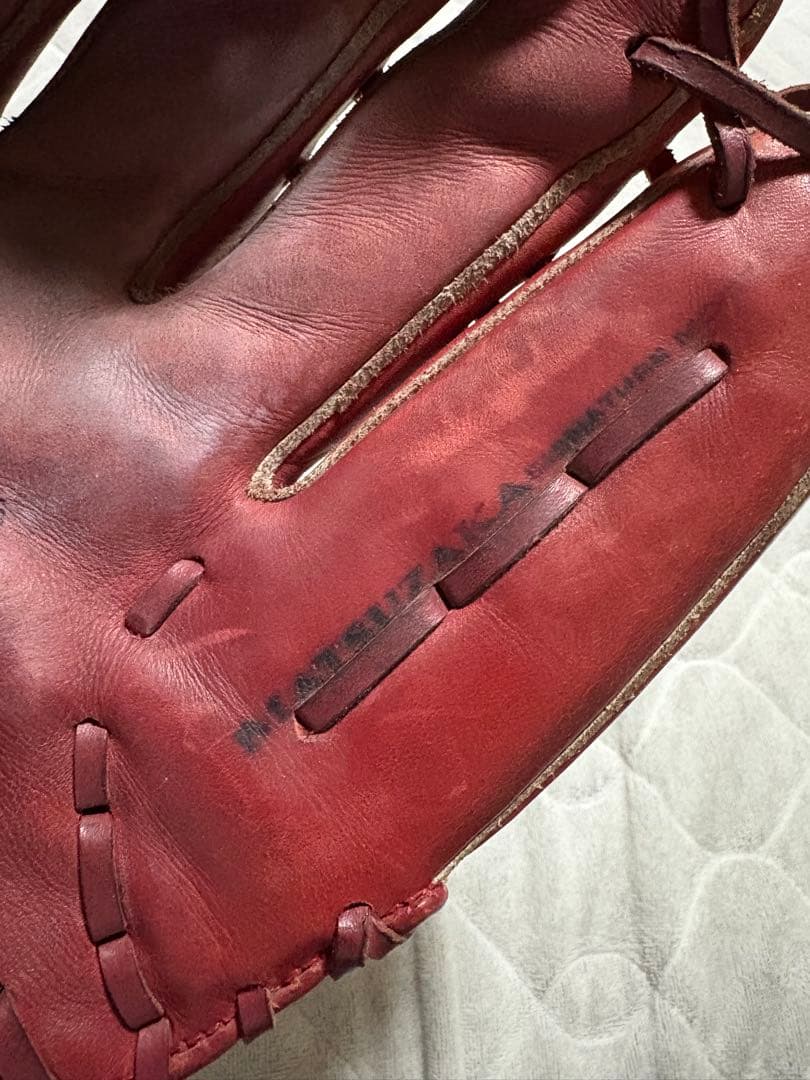 ナイキ 松坂大輔 シグネチャーモデル グローブ 投手用 赤 中古　大人用