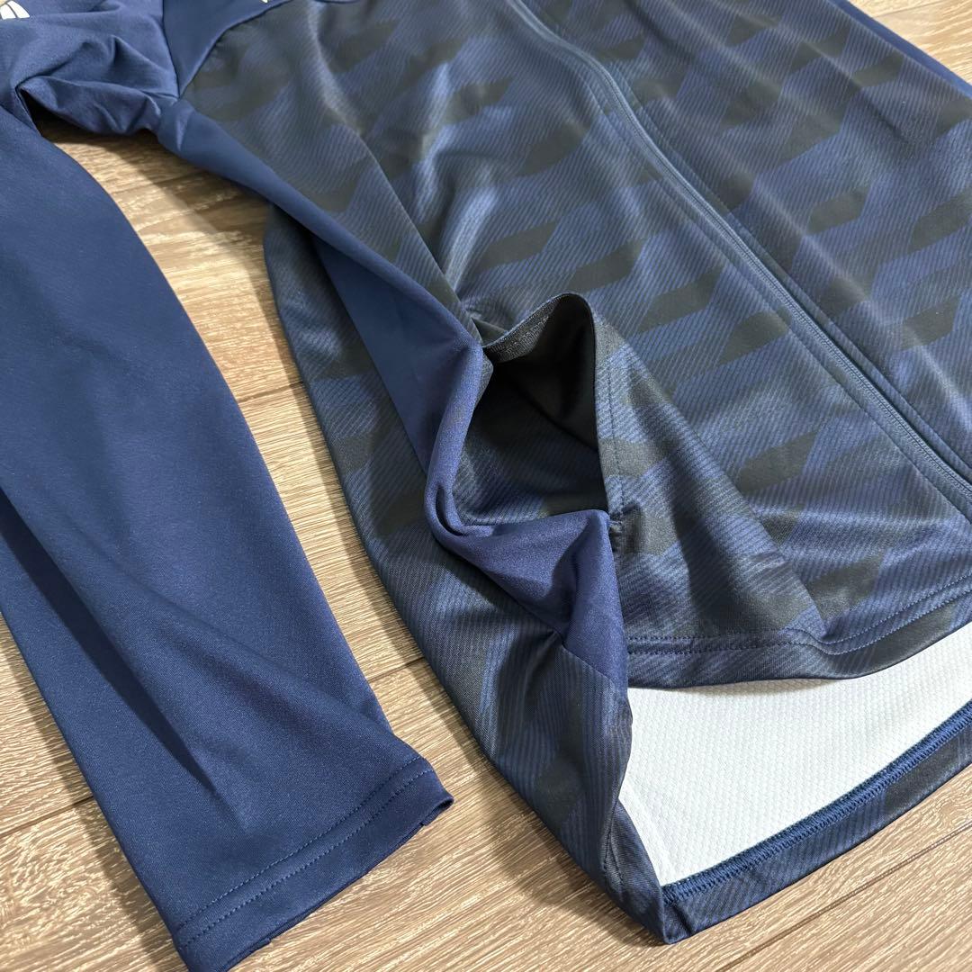 ほぼ新品 ペナルティ サッカー トレーニングウェア ジャージ上下 L
