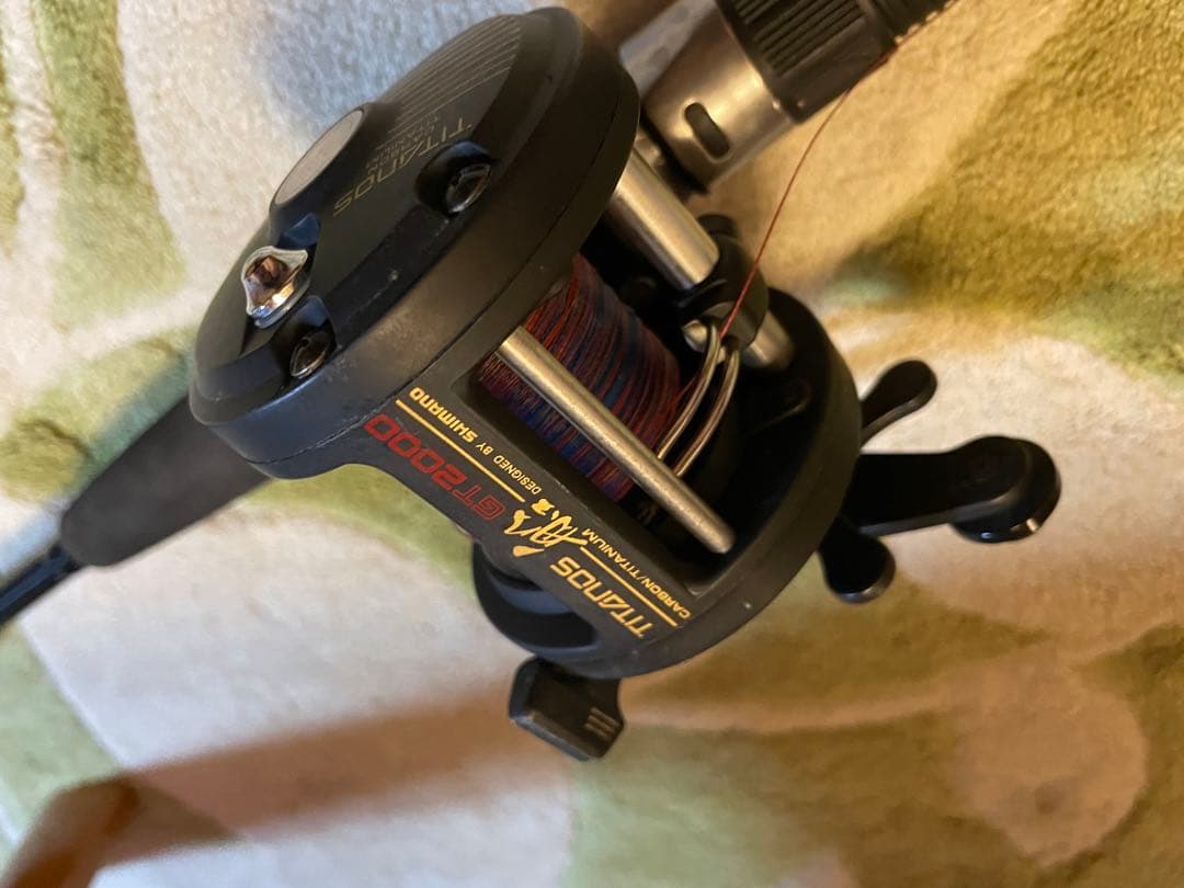 Titanos AX GT2000 リール