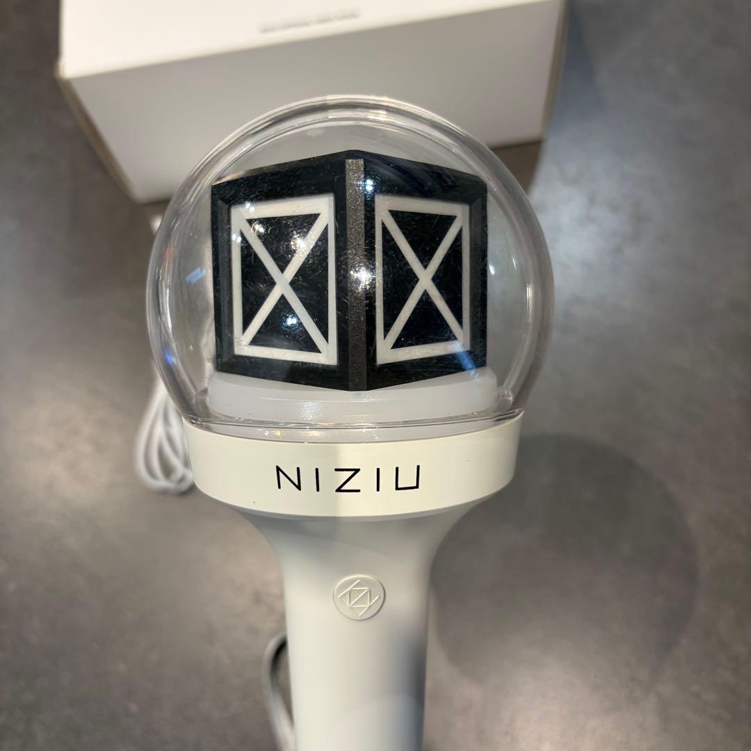 NiziU 公式 ペンライト