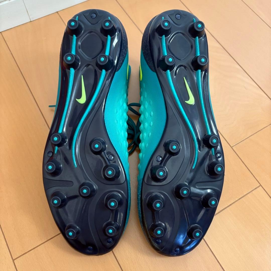 【NIKE】マジスタ サッカースパイク