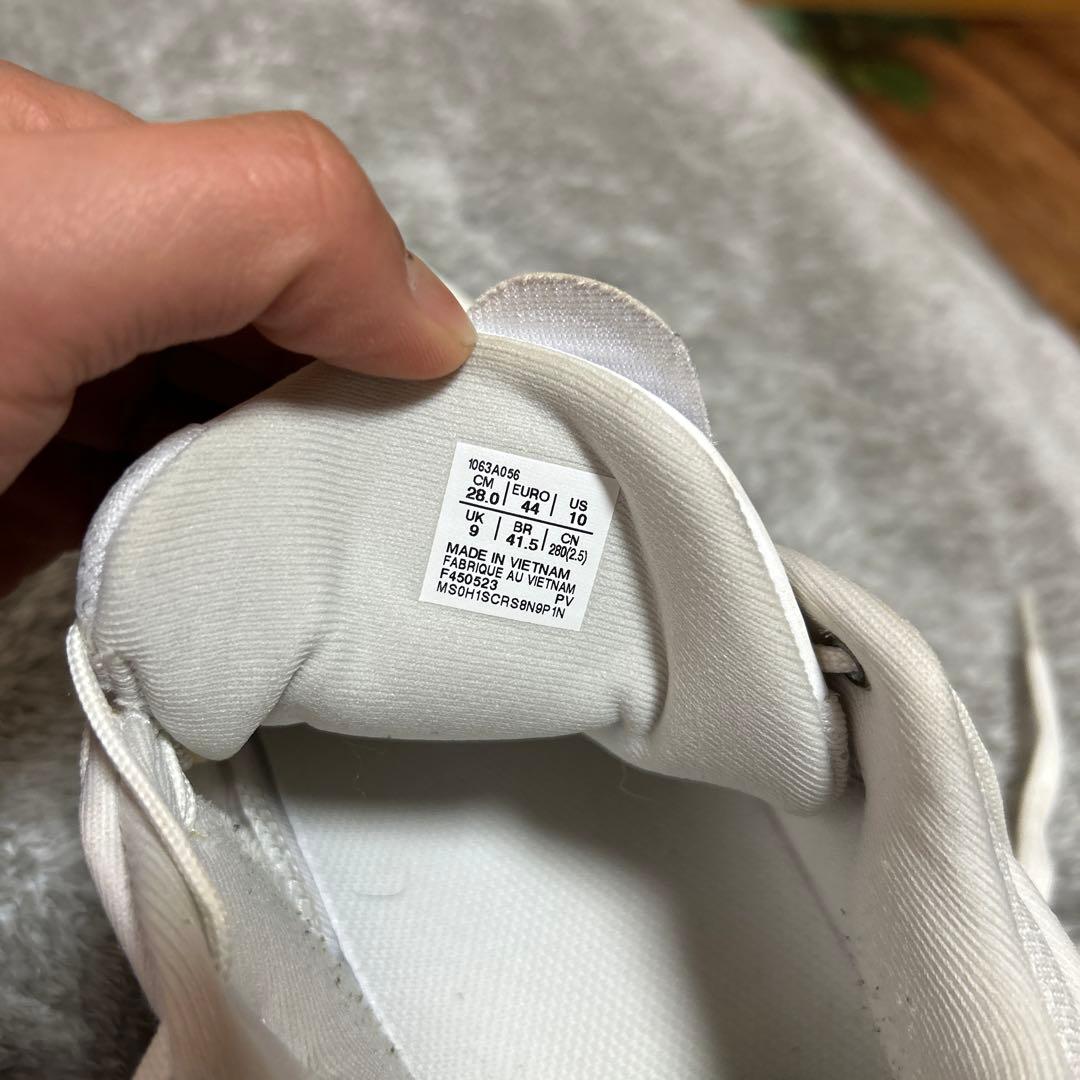 ASICS アンプレアレスロー　28センチ