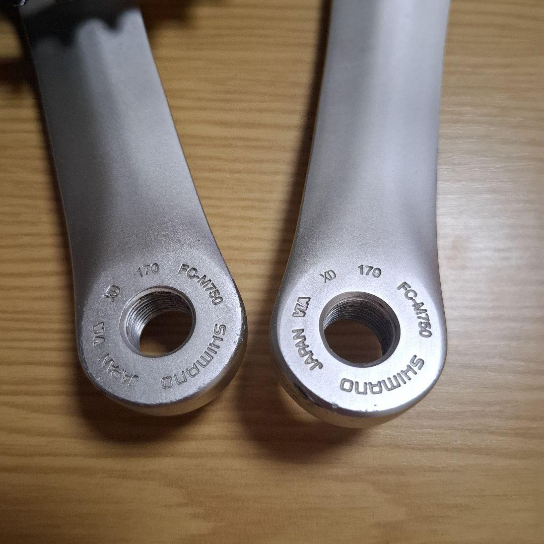 Shimano XT クランクセット