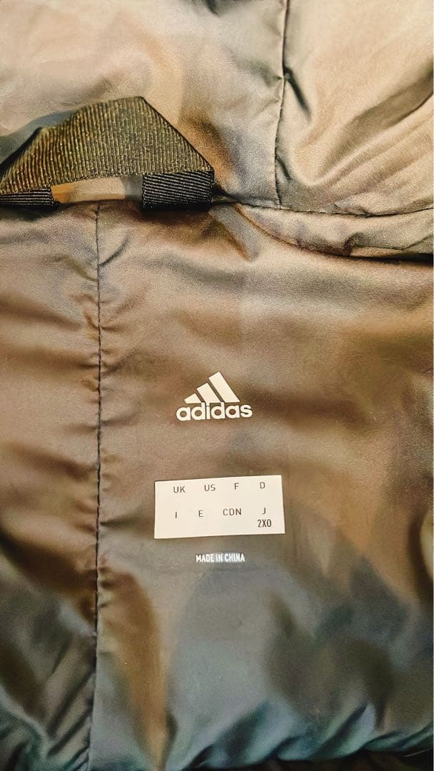 hideoadidas ブラック ダウン コート ベンチコート