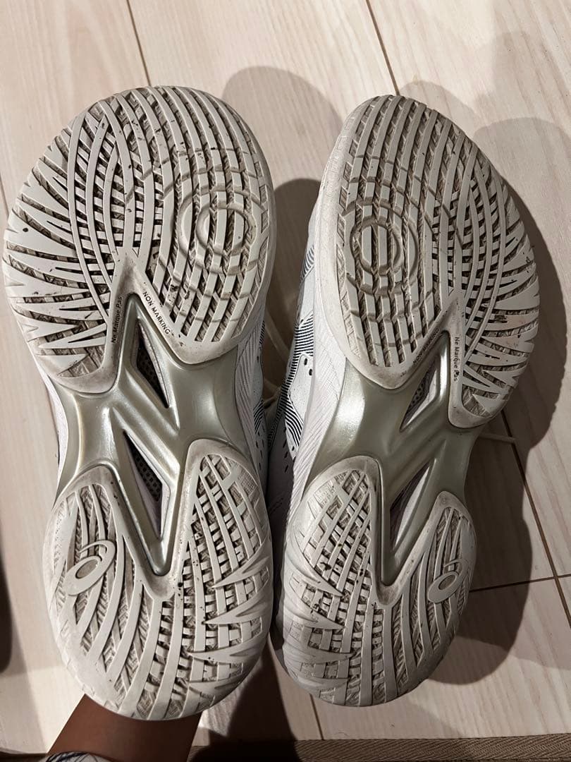 asics アシックスGELHOOP V16 ゲルフープ
