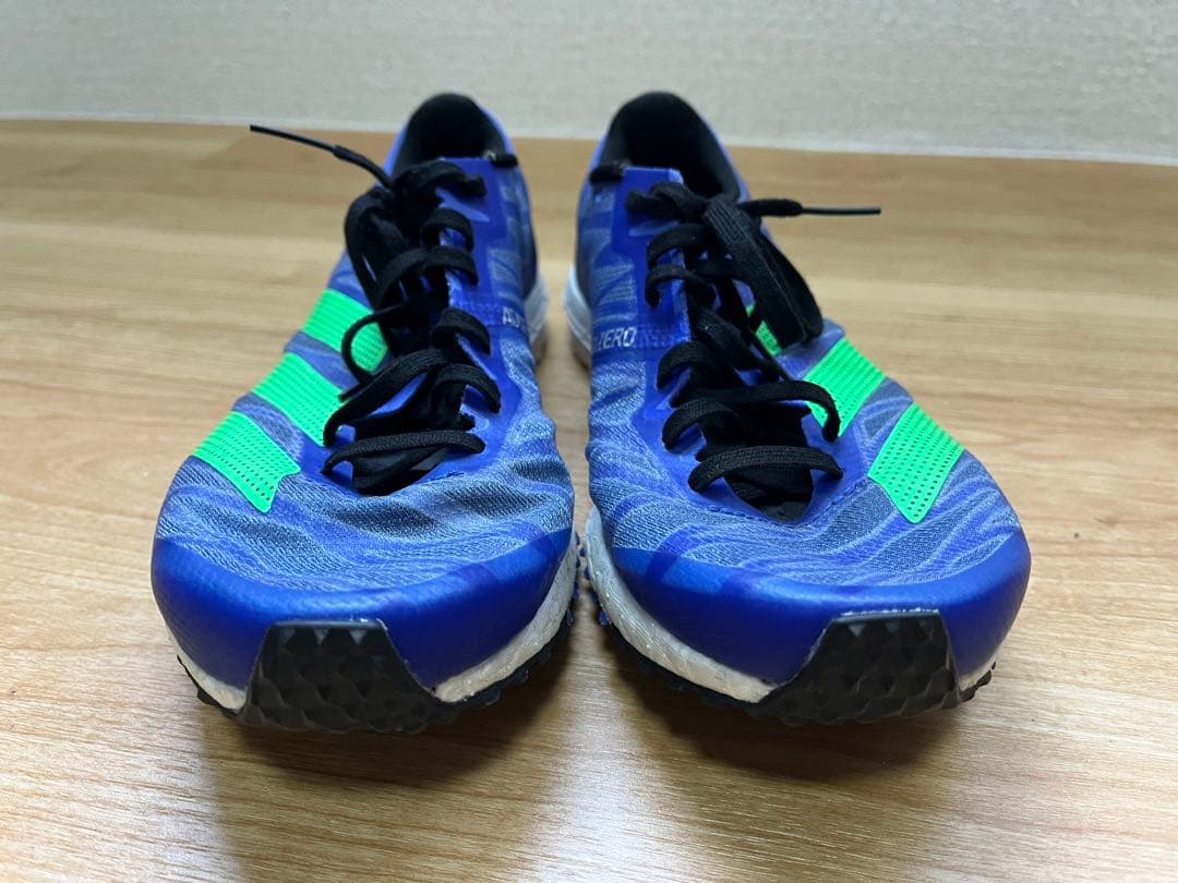 アディゼロ タクミ セン 7 / Adizero Takumi Sen 7