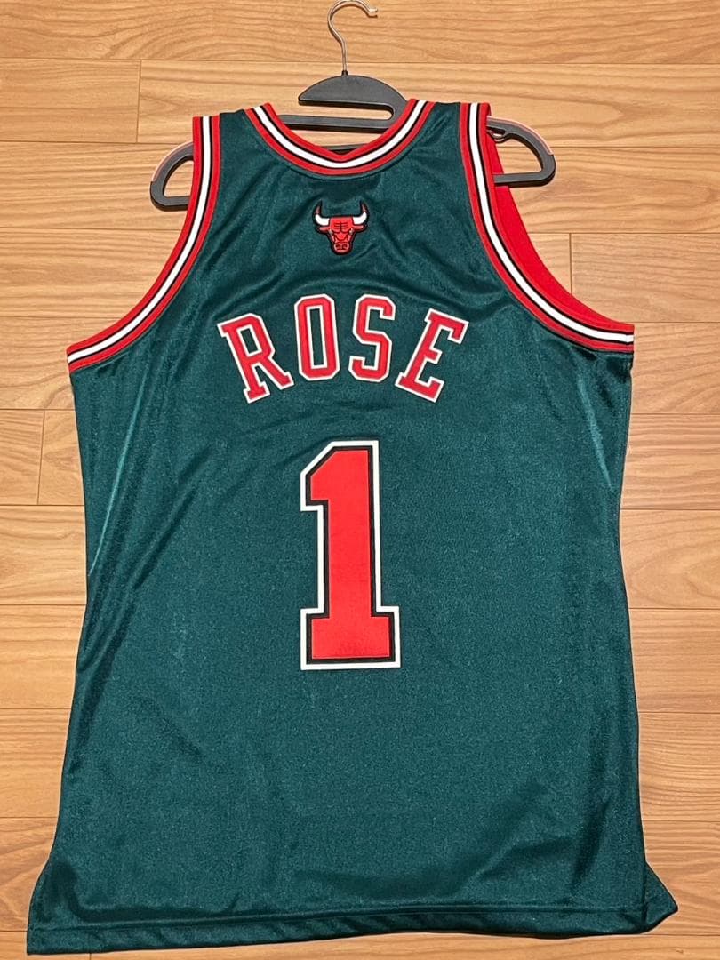 【新品未着用】デリックローズ ユニフォーム NBA Mitchell&Ness