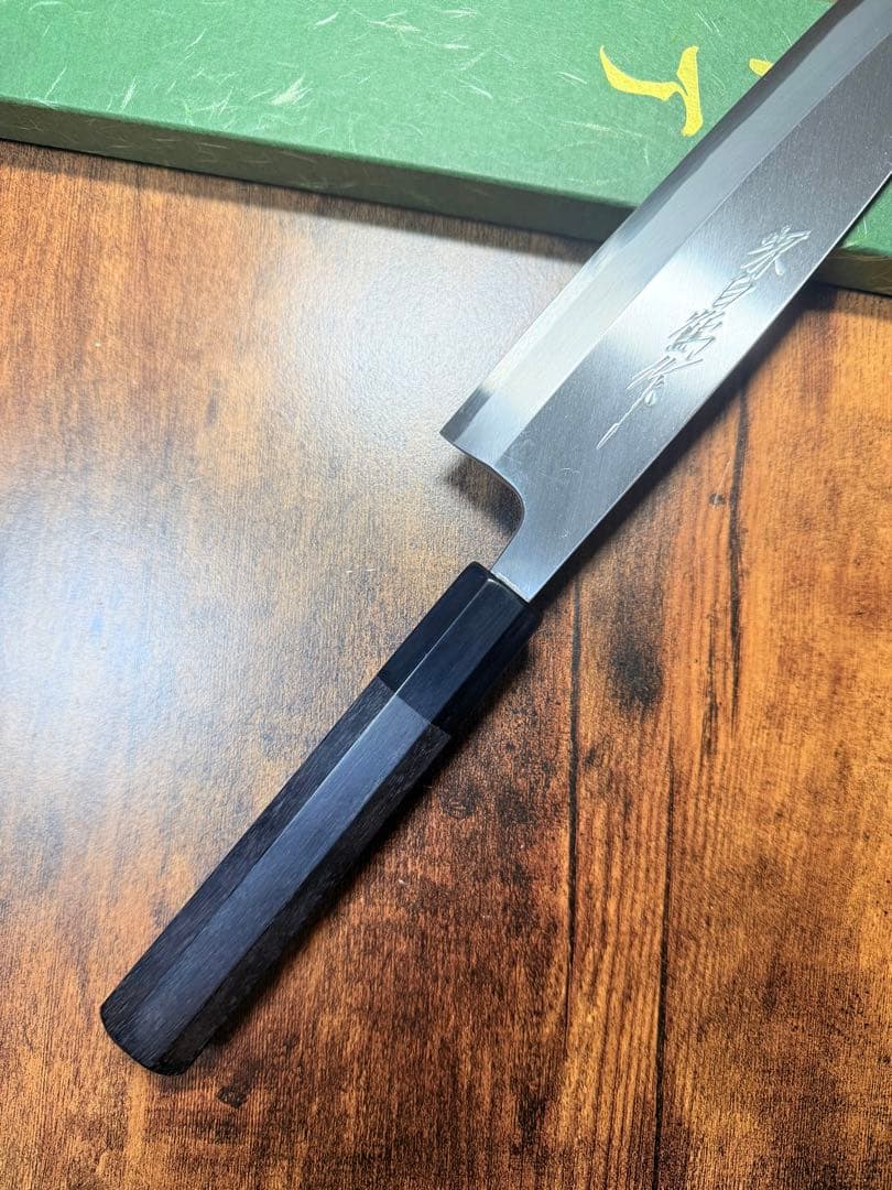 【堺打刃物】左用　身卸 出刃　白鋼　包丁　7寸　黒檀水牛八角柄
