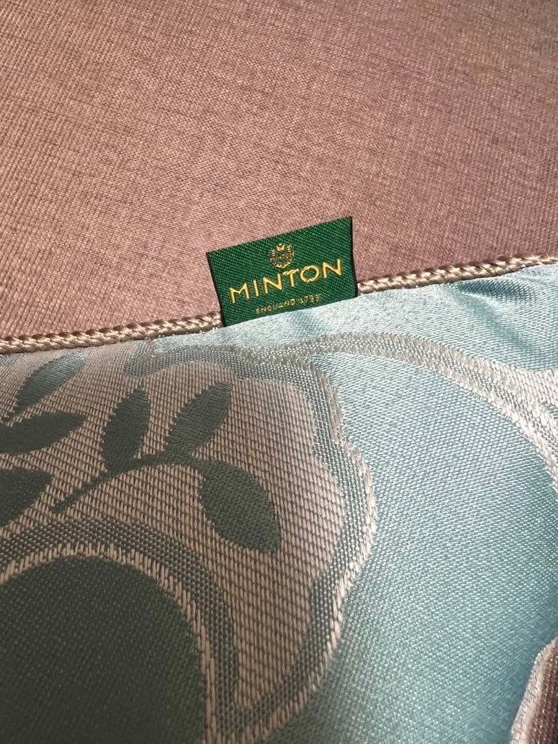 【新品未使用】MINTON クッション45cmx45cm