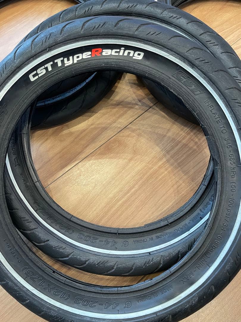 CST team limited / GT grip 6本セット ランバイク