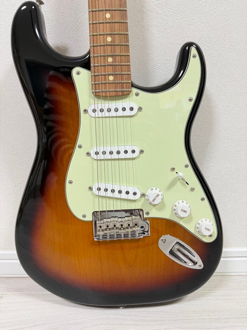 Fender MEXストラトCS製Fat’60s PU付限定品 全体調整仕上げ済