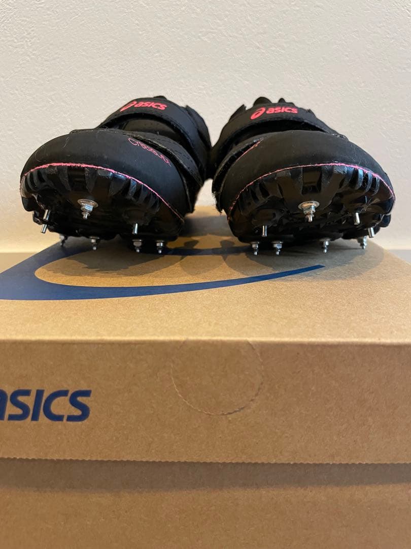 ASICS CYBERBLADE 16ブラック スパイクシューズ　24cm