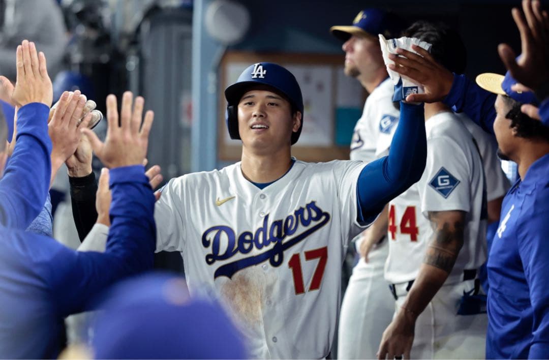 大谷翔平 ドジャース ゴールドコレクション2026 サイズL 新品未開封