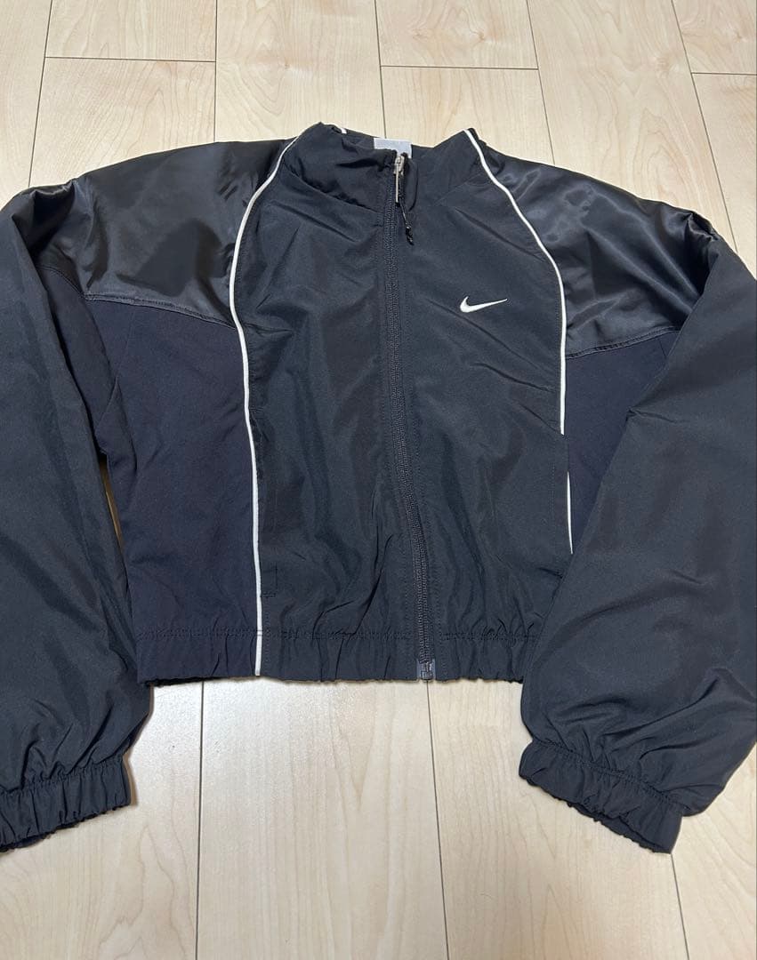 Nike ジャケット M パンツ S セットアップ ブラック 黒 スポーツ
