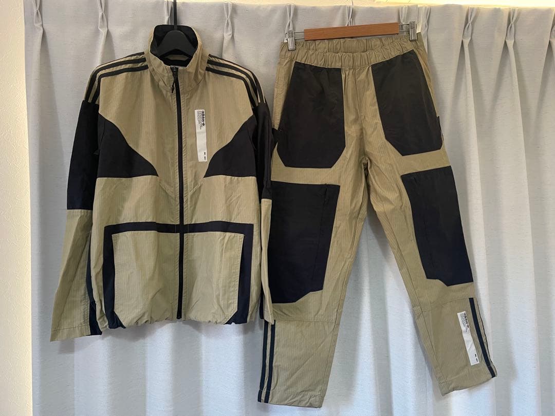 美品 アディダスオリジナルスadidas NMDジャージ セットアップ メンズ