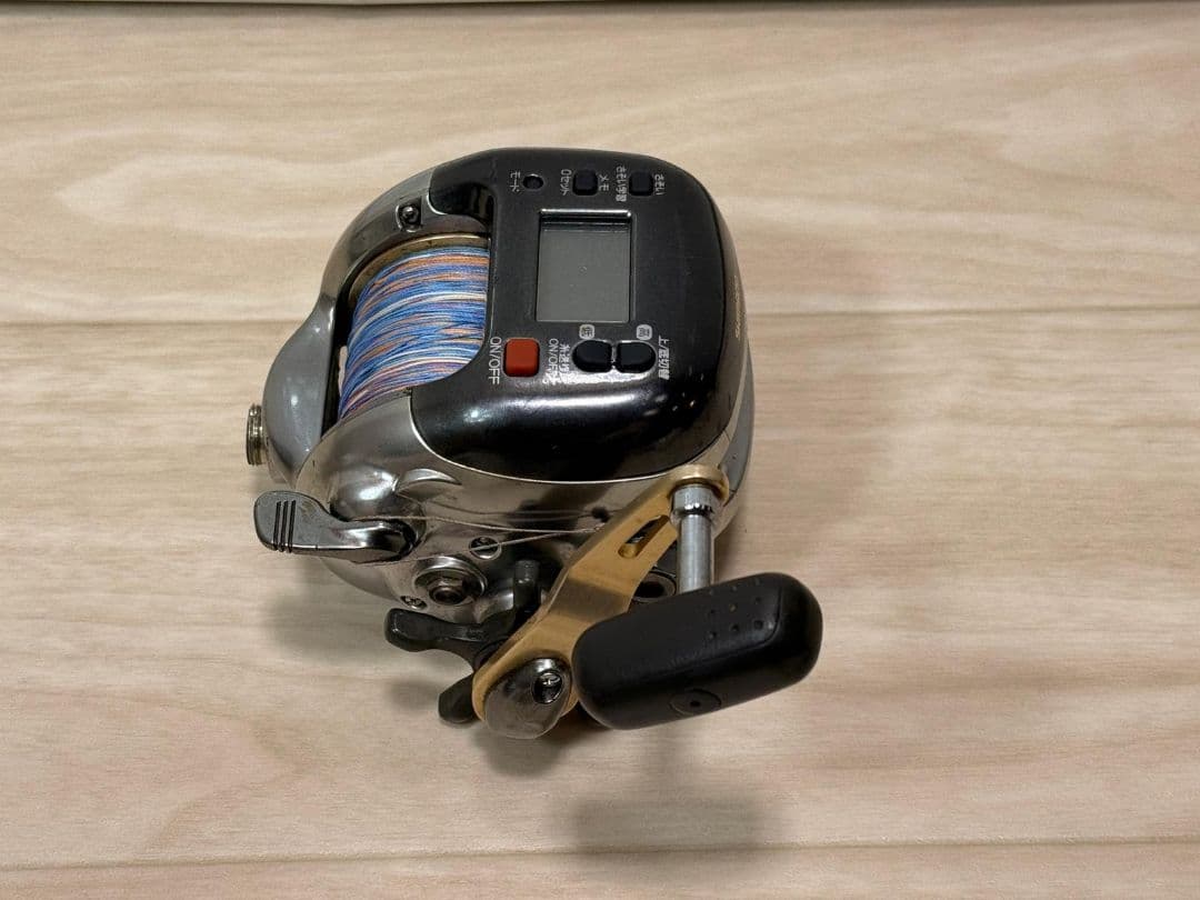 SHIMANO 3000XH 電動リール デジタル表示