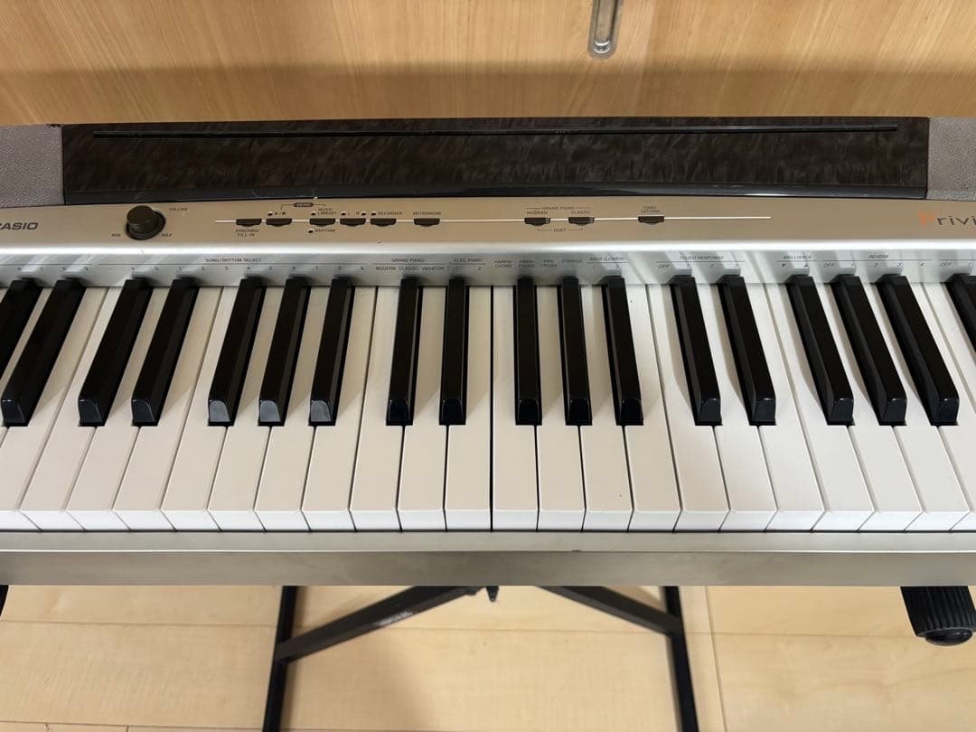送料込み　CASIO Privia PX-120 88鍵 電子ピアノ　スタンド付