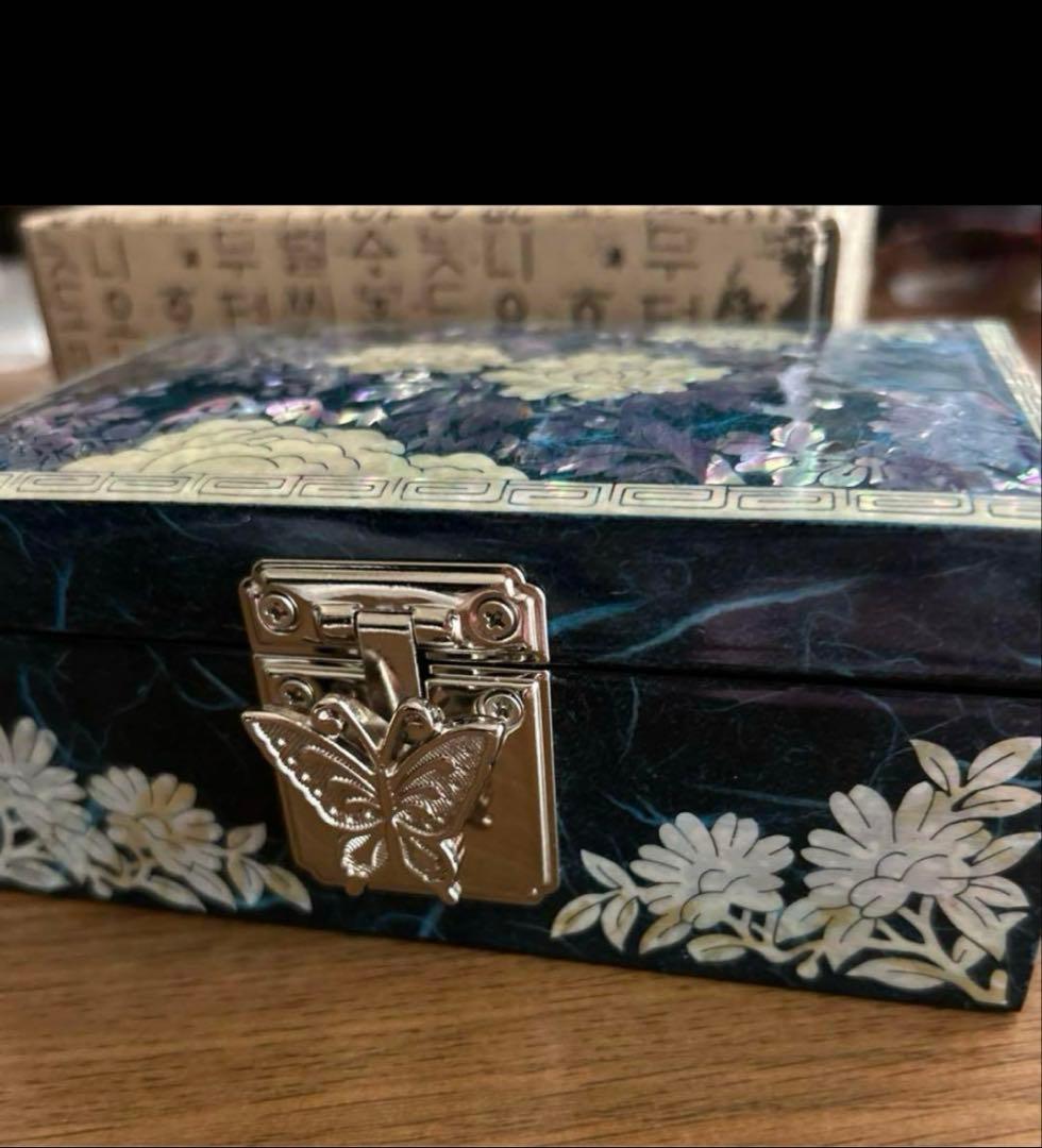 韓国伝統工芸品　螺鈿細工アクセサリーボックス　新品　花紫　韓国伝統雑貨