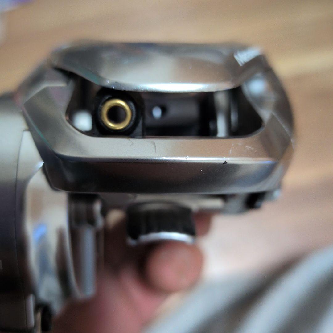 SHIMANO nium MGL XG ベイトリール　　オマケ２つ付き
