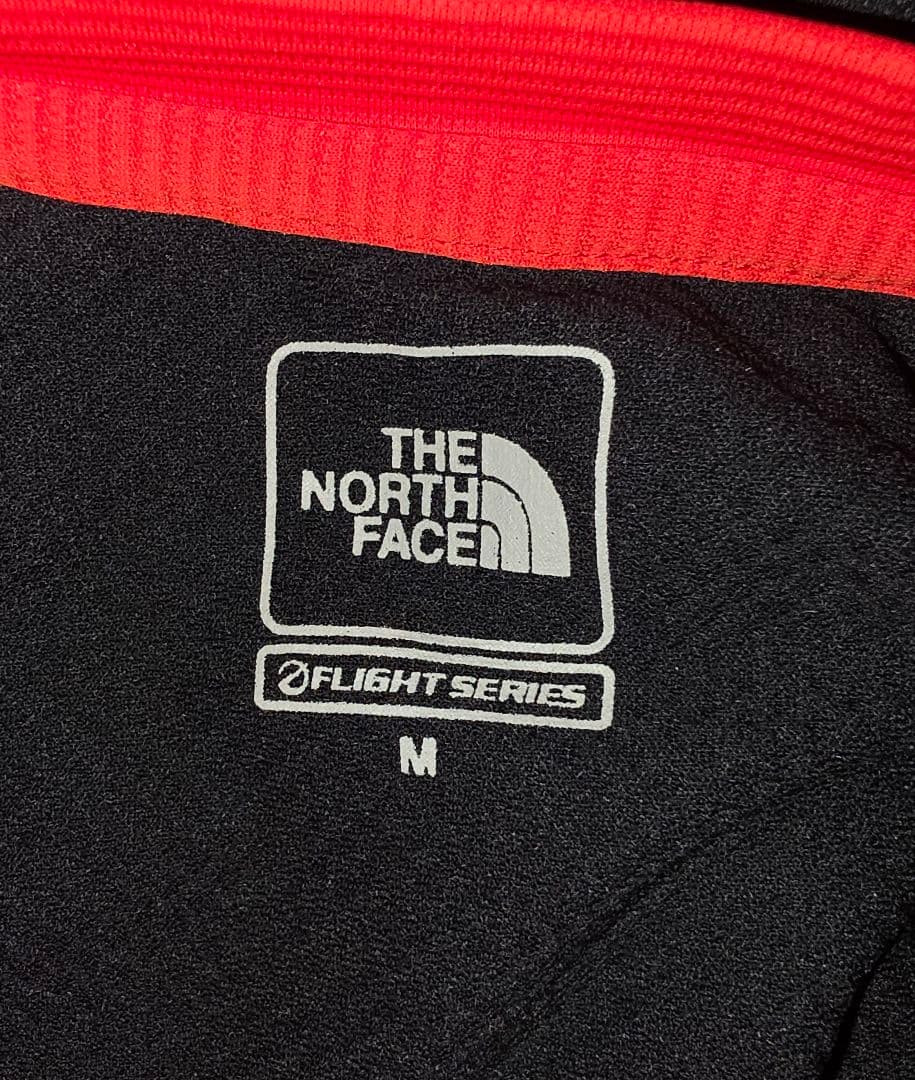 THE NORTH FACE レッドTシャツ＆ショートパンツセット(古着)