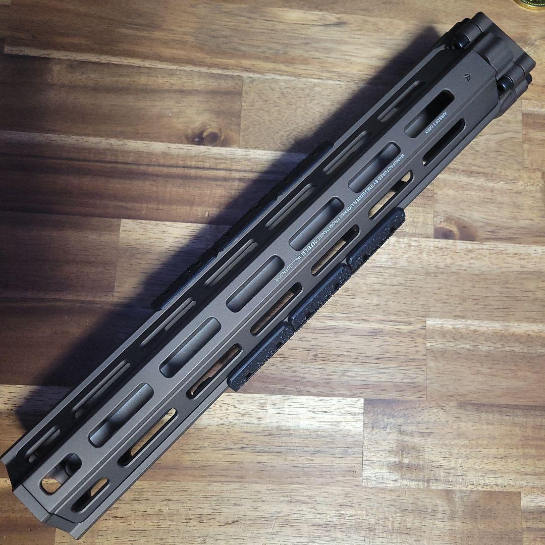 Daniel Defense タイプ ハンドガードMAGPULレールカバーセット