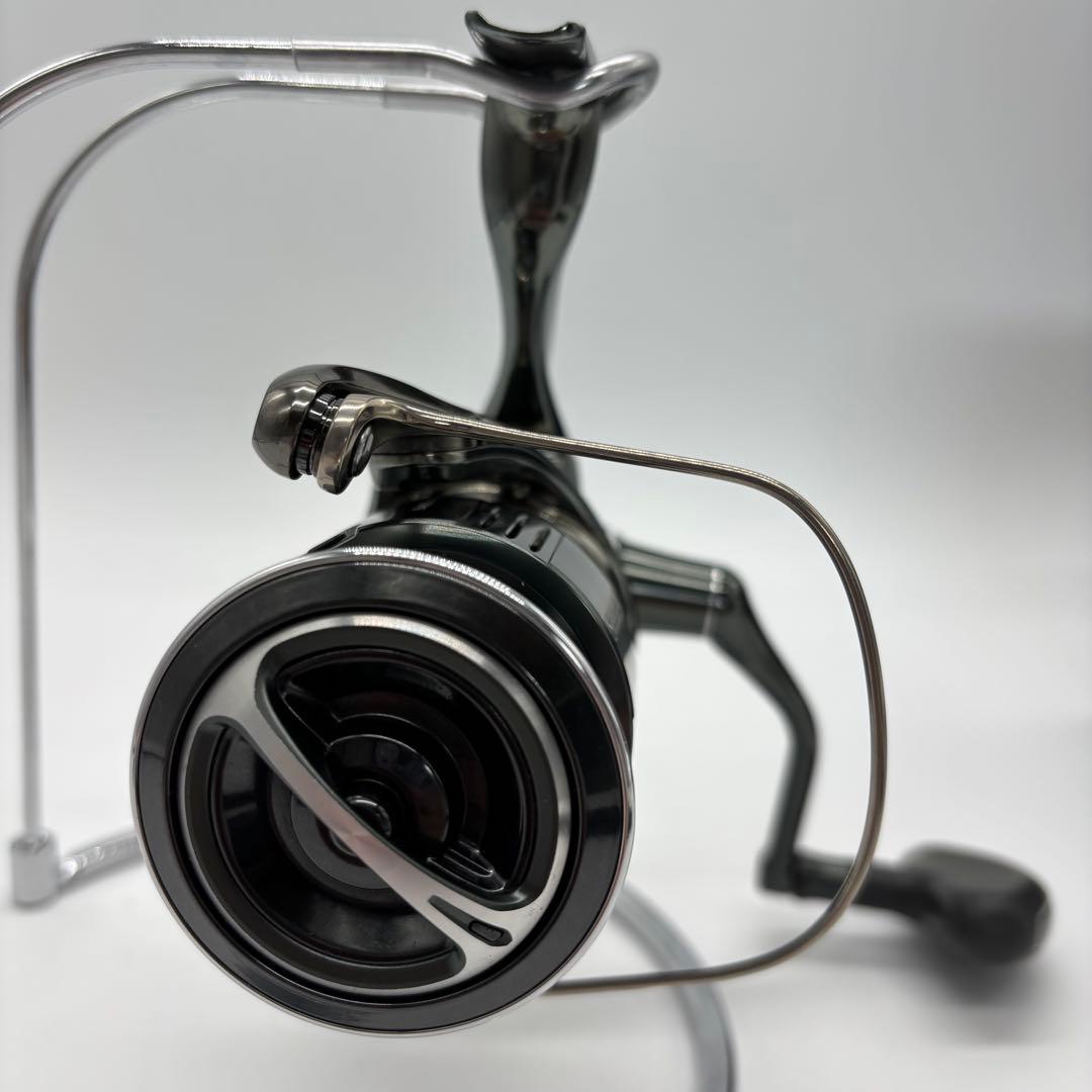 【極美品】SHIMANO シマノ 22ステラ 4000XG リール