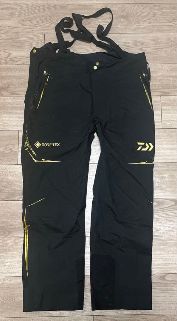 【ぴーさい】トーナメント　GORE-TEX レインウェアサイズL
