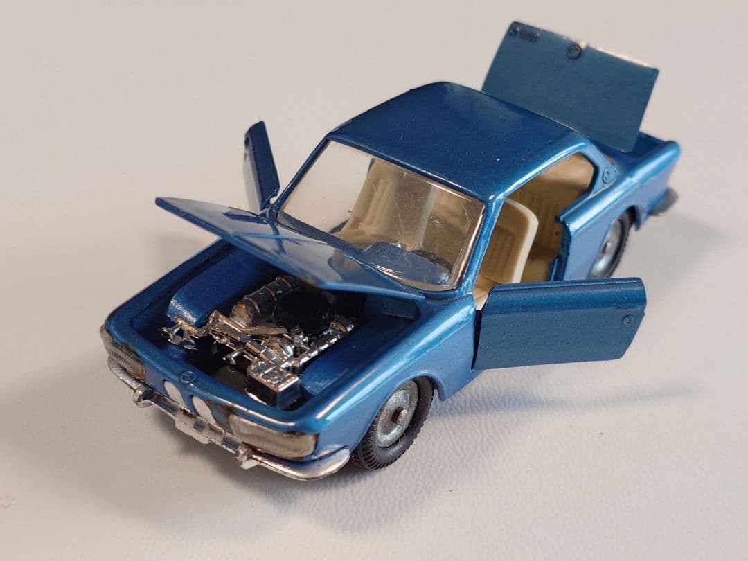 MEBETOYS 　A-17  2000 COUPE SPORT