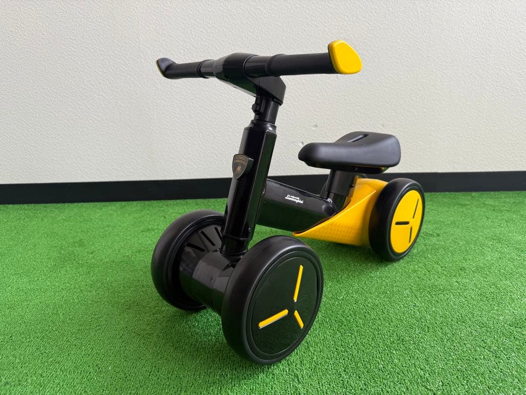 未使用品 Lamborghini バランスバイク&トライク ギフト箱付き