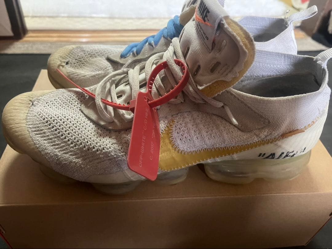 シューズ Nike Air Vapormax FK Off-White 10