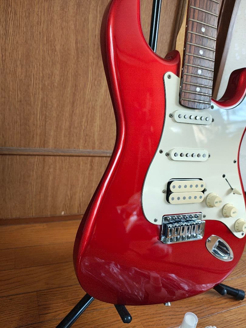 エレキギター FERNANDES Stratocaster
