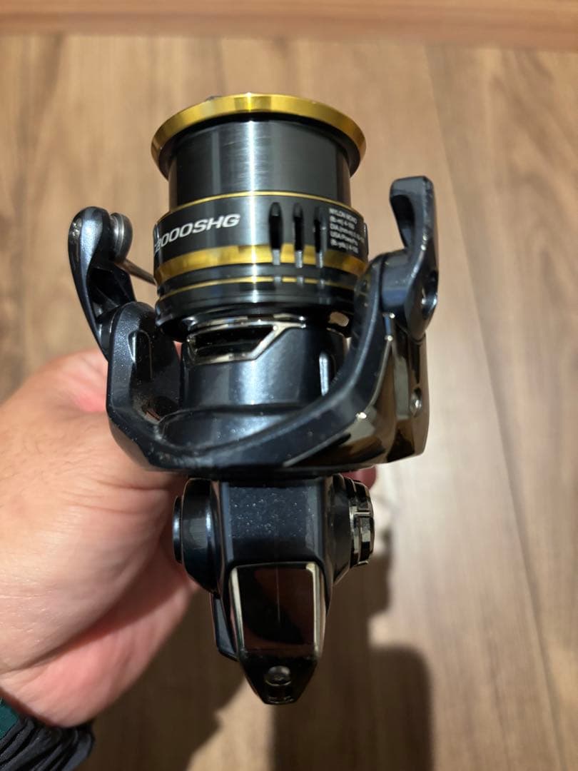 シマノ　21アルテグラ　C2000SHG ハンドルなし