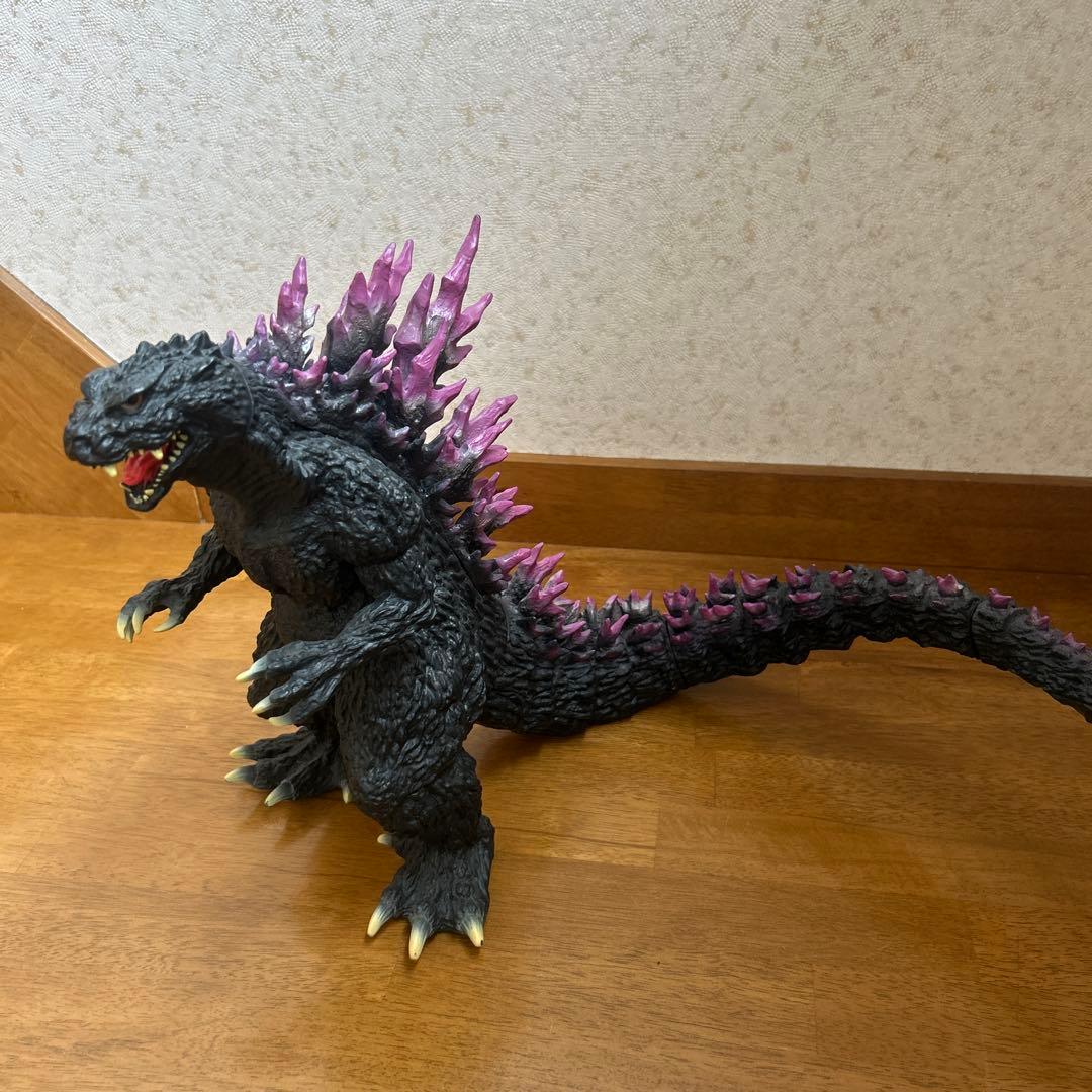 ゴジラ 2000 フィギュア